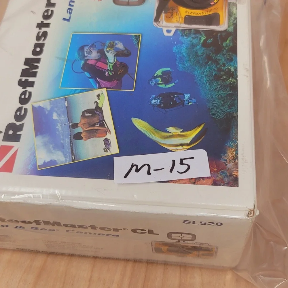 Sealife Under Water Camera 35m Reef Master CL with Built in Flash